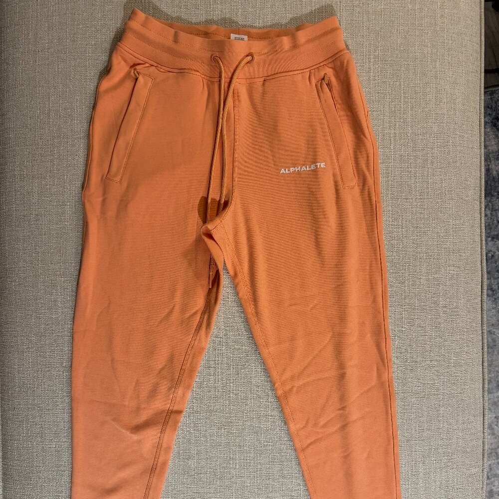 Alphalete Essential Core Joggers Melon Orange